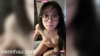 Không thể bỏ lỡ Tổng hợp clip bé sinh viên năm 1 kính cận dễ thương dáng ngon bị a đụ mọi lúc mọi nơi
