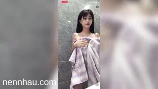 Đỉnh của đỉnh Idol Mai Linh vú to bán quạt