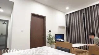 Lộ clip Nện bà chị gái nứng lồn vú to phần 1