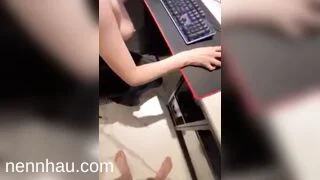Em nghiện anh đến nổi bị anh họ đè đụ vẫn chơi cực ngon