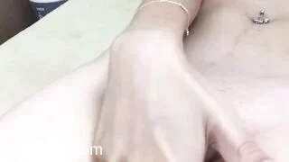 Không thể bỏ lỡ Bảo Hân 207 Non Show Hàng Thủ Dâm Móc Lồn Sướng Rên Rỉ Cực Dâm Đãng