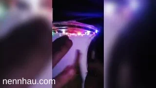Siêu hot Tình tứ lén lút với chú rể trước lễ cưới