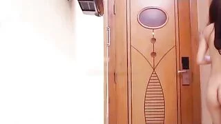 Nóng bỏng Check hàng em gái miền tây lên làm đĩ gửi tiền giúp gia đình