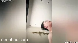 Gái đẹp phục vụ kẻ có tiền bị hành hạ khắp người cực kỳ nóng