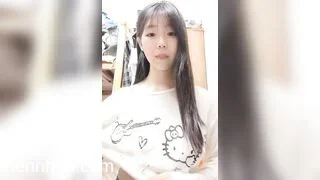 Năn nỉ lắm em gệ học sinh mới cho call show vú cho xem 3 cực hot