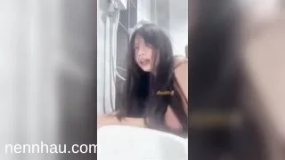 Tuổi học sinh em gái 17 tuổi bị anh họ đụ mỗi ngày biến em ấy thành con đĩ. cực nứng